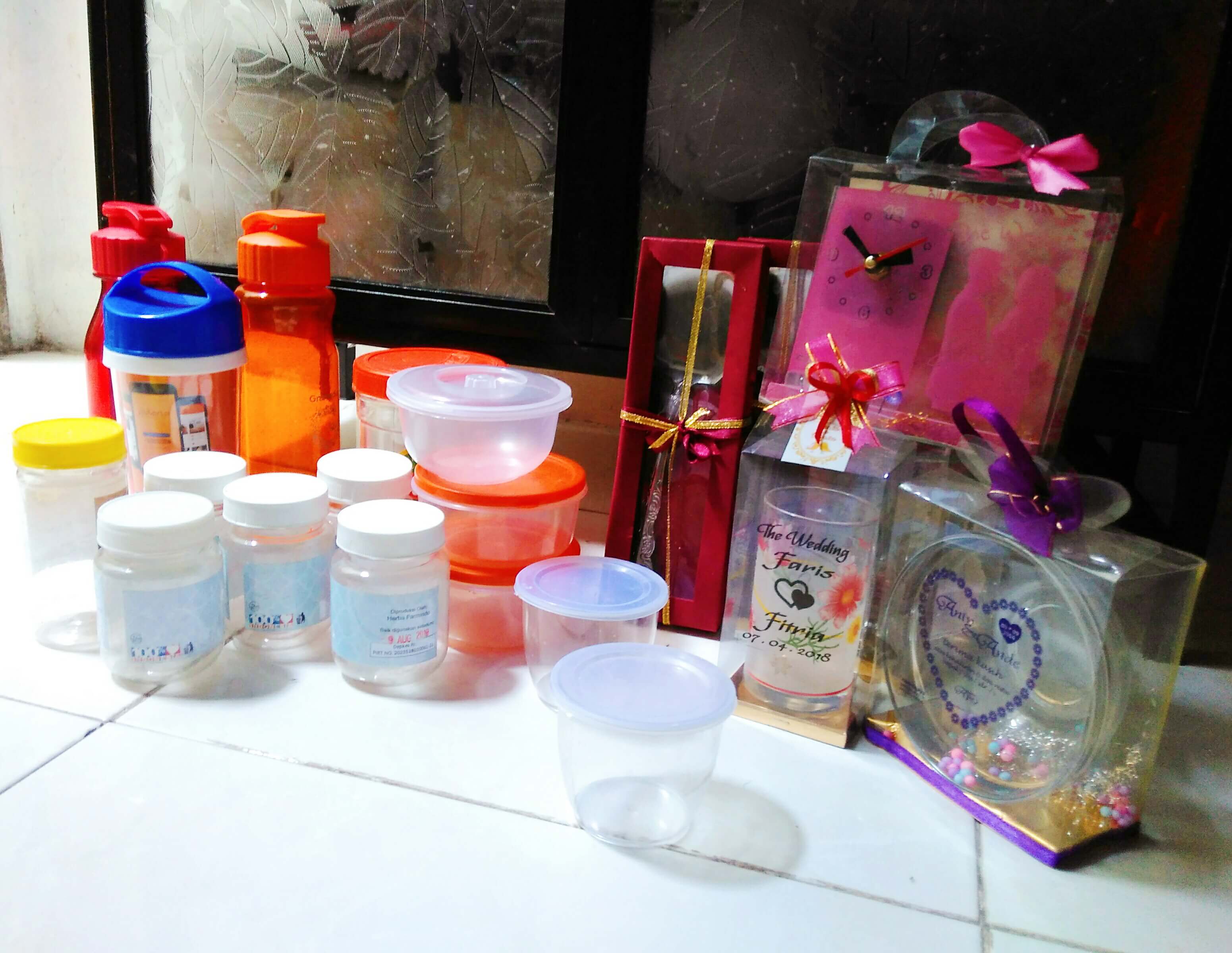 koleksi barang