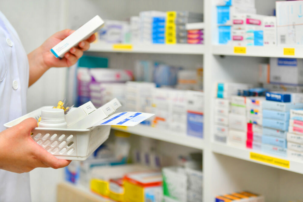 Penyimpanan Obat di Apotek